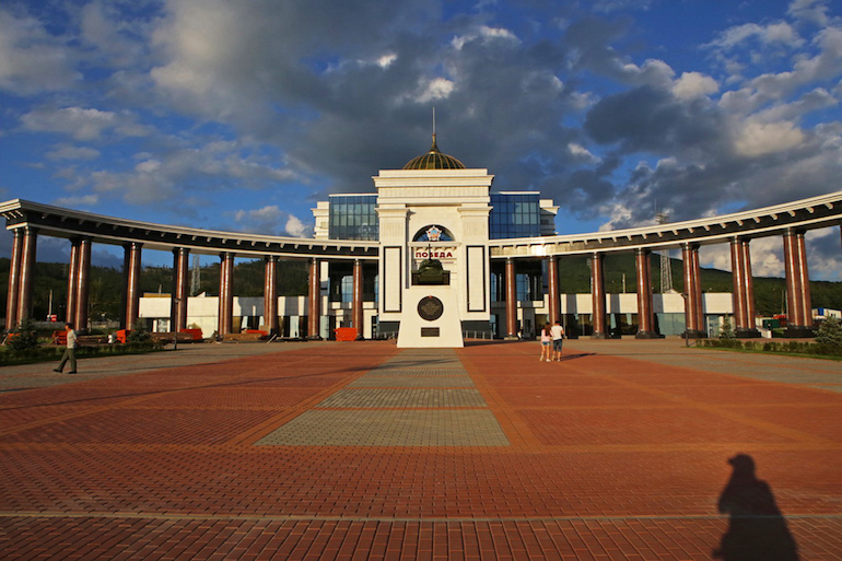 Фото Мемориальный комплекс «Победа» в г. Южно-Сахалинск